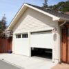 Residential garage door issues that need specialize repair services