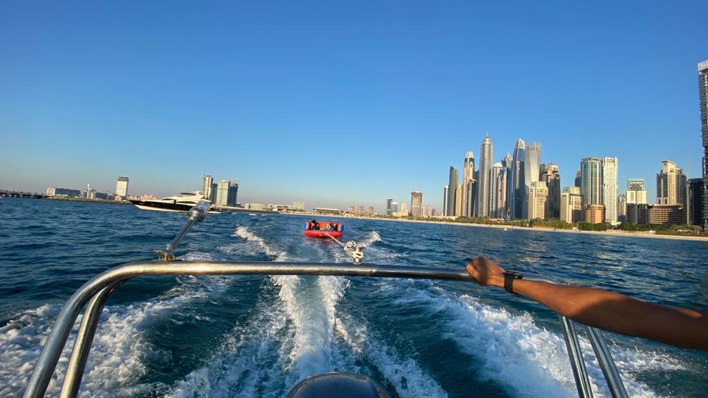 Flyboarding- an exhilarating experience like no other in Dubai